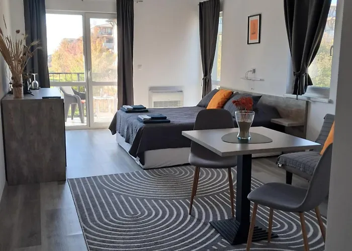 July's Affittacamere