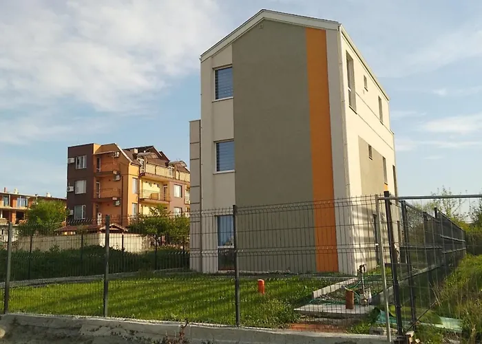 July's Maison d'hôtes